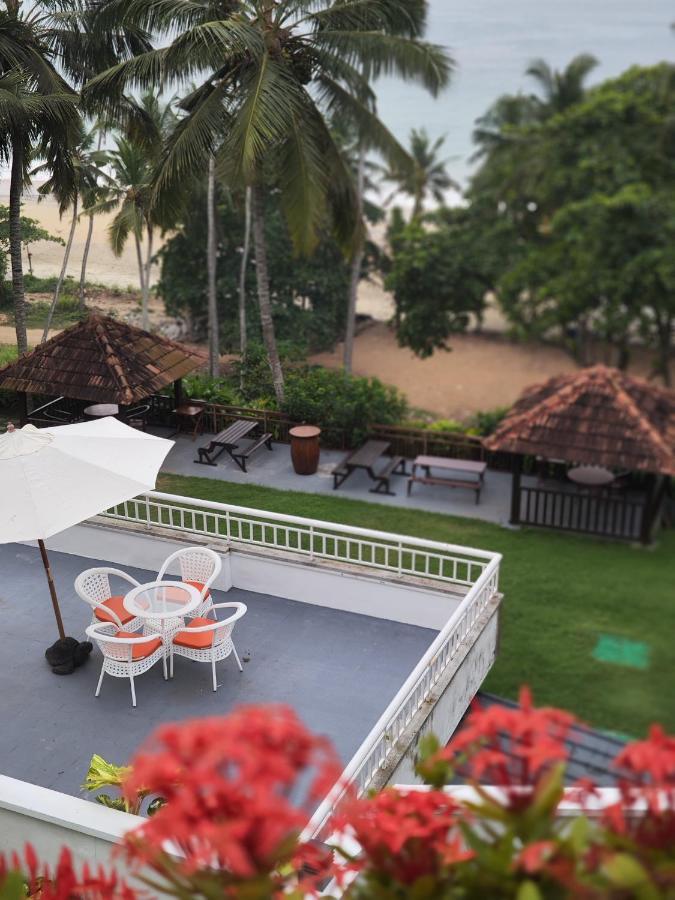 Getaway Beach Resort Ковалам Экстерьер фото