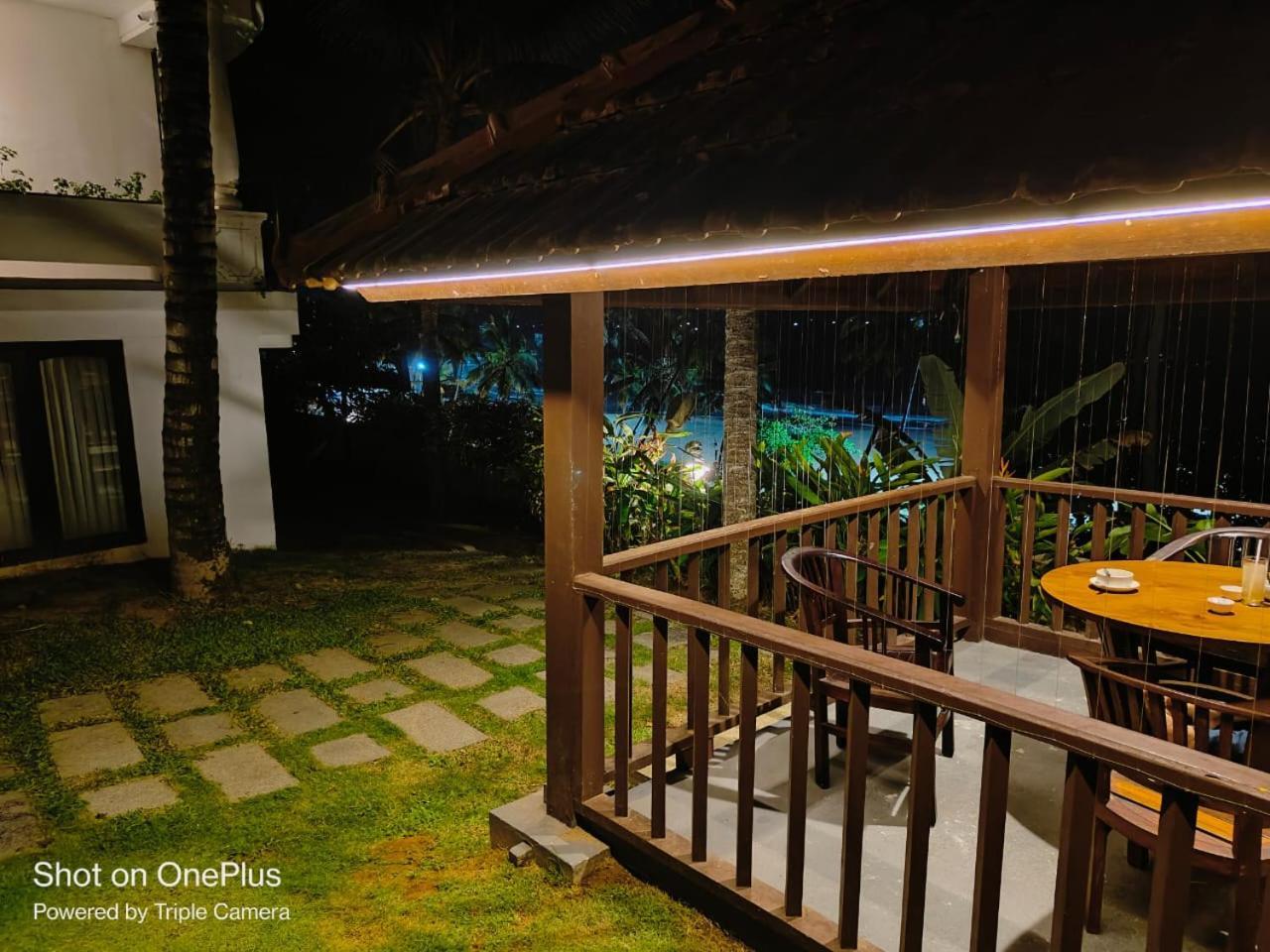 Getaway Beach Resort Ковалам Экстерьер фото